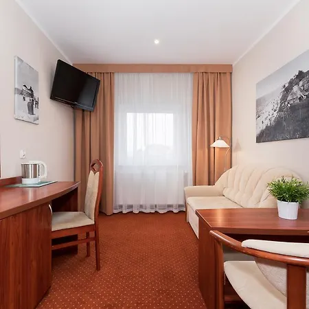 Goscinne Rekin Rewal