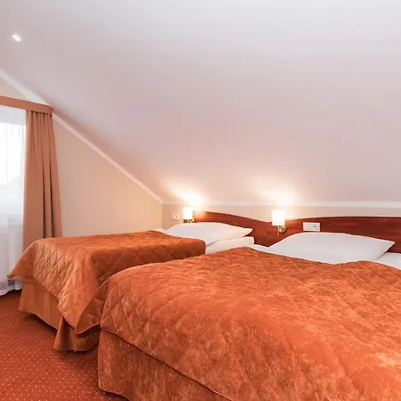 Quarto em Acomodações Particulares Goscinne Rekin