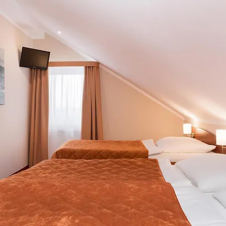 Goscinne Rekin Quarto em Acomodações Particulares *