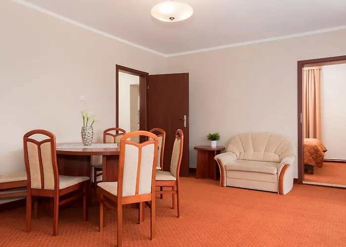 Goscinne Rekin Rewal